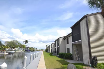 329 Moorings Cove Drive, Tarpon Springs, FL 34689 - Photo 47