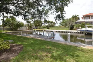 329 Moorings Cove Dr, Tarpon Springs, FL 34689 - Photo 43
