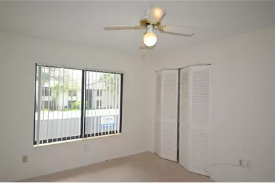 329 Moorings Cove Drive, Tarpon Springs, FL 34689 - Photo 17