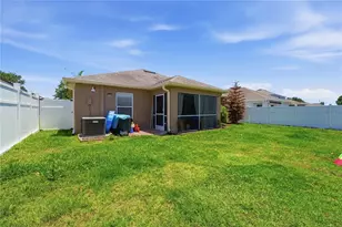 698 Winthrop Dr, Spring Hill, FL 34609 - Photo 29