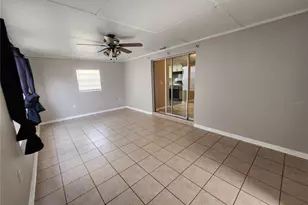 806 Walnut Dr, Seffner, FL 33584 - Photo 13