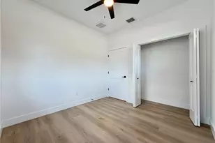 2848 30th Ave N, Saint Petersburg, FL 33713 - Photo 13