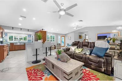 201 Lagoon Drive, Palm Harbor, FL 34683 - Photo 19