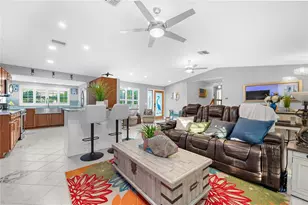 201 Lagoon Dr, Palm Harbor, FL 34683 - Photo 19