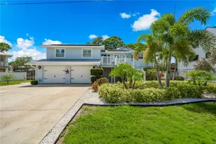 201 Lagoon Dr, Palm Harbor, FL 34683 - Photo 5