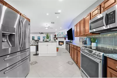 201 Lagoon Drive, Palm Harbor, FL 34683 - Photo 23
