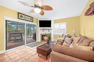 201 Lagoon Dr, Palm Harbor, FL 34683 - Photo 43