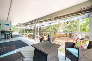 201 Lagoon Dr, Palm Harbor, FL 34683 - Photo 49