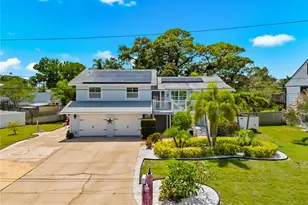 201 Lagoon Dr, Palm Harbor, FL 34683 - Photo 3