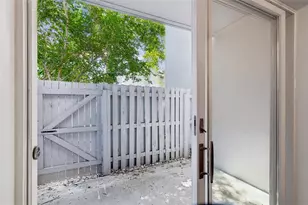 2509 Crowder Ln, Tampa, FL 33629 - Photo 13