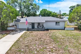 6240 39th Ave N, Saint Petersburg, FL 33709 - Photo 1