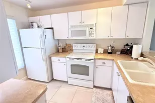 6322 Palma Del Mar Blvd S, Saint Petersburg, FL 33715 - Photo 11