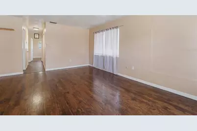 3235 Emerson Avenue S, Saint Petersburg, FL 33712 - Photo 5