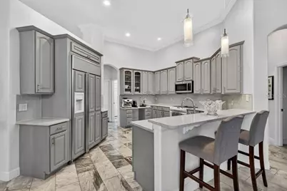 17912 Arbor Haven Drive, Tampa, FL 33647 - Photo 5