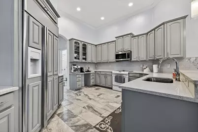 17912 Arbor Haven Drive, Tampa, FL 33647 - Photo 7