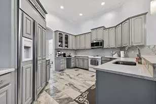 17912 Arbor Haven Dr, Tampa, FL 33647 - Photo 7