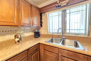 514 Brandon Ave, Clearwater, FL 33765 - Photo 11