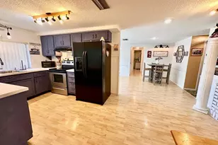12215 Meadowbrook Ln, Hudson, FL 34667 - Photo 11