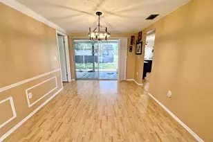 12215 Meadowbrook Ln, Hudson, FL 34667 - Photo 9
