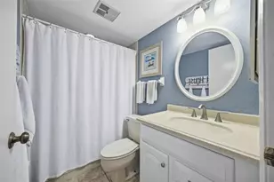 1802 Mariner Dr E, Tarpon Springs, FL 34689 - Photo 17