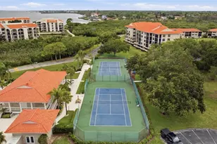 1802 Mariner Dr E, Tarpon Springs, FL 34689 - Photo 37