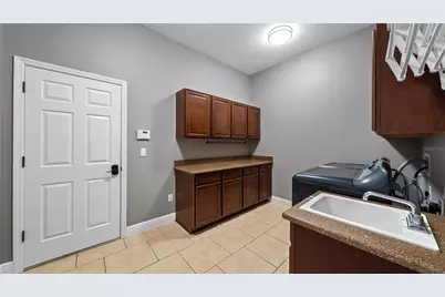 3350 Watermark Drive, Wesley Chapel, FL 33544 - Photo 39
