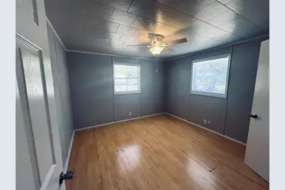 5237 1st Street, Zephyrhills, FL 33542 - Photo 15