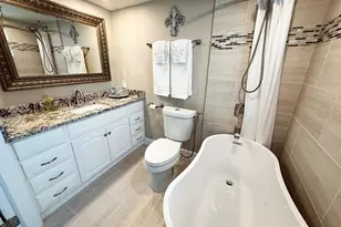 4455 Duhme Rd, Saint Petersburg, FL 33708 - Photo 19
