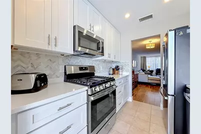 5925 Shore Boulevard S #107, Gulfport, FL 33707 - Photo 11
