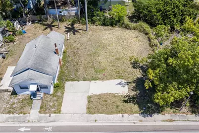 15th Avenue S, Saint Petersburg, FL 33712 - Photo 3