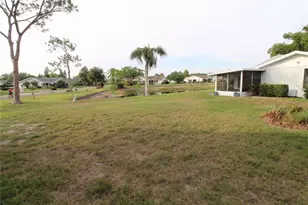 2345 Glenmore Cir, Sun City Center, FL 33573 - Photo 23