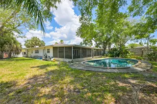 8410 Lava Pl, Tampa, FL 33615 - Photo 45