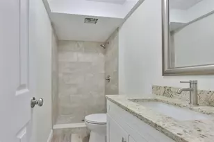 8410 Lava Pl, Tampa, FL 33615 - Photo 31