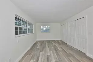 8410 Lava Pl, Tampa, FL 33615 - Photo 21