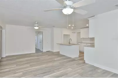 8410 Lava Place, Tampa, FL 33615 - Photo 11