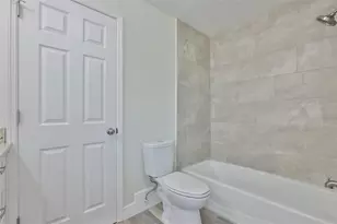 8410 Lava Pl, Tampa, FL 33615 - Photo 33