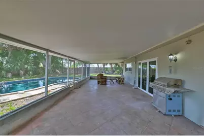 8410 Lava Place, Tampa, FL 33615 - Photo 39