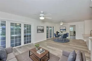 8410 Lava Pl, Tampa, FL 33615 - Photo 7