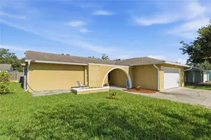 5019 Larch Ln, New Port Richey, FL 34653 - Photo 3