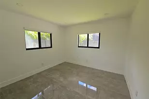112 Bayshore Dr, Cape Coral, FL 33904 - Photo 15