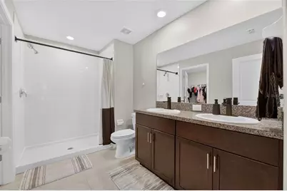 11216 Kelly Green Avenue, Wimauma, FL 33598 - Photo 15