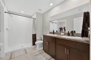 11216 Kelly Green Ave, Wimauma, FL 33598 - Photo 15