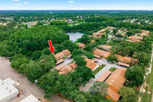 14219 Wellesley Dr, Tampa, FL 33624 - Photo 3