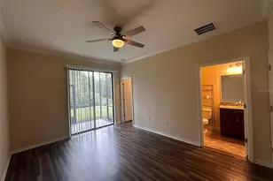 4350 Fennwood Ct, Wesley Chapel, FL 33543 - Photo 9