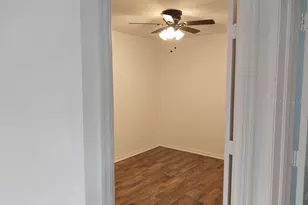 557 Windermere Dr, Lehigh Acres, FL 33972 - Photo 11