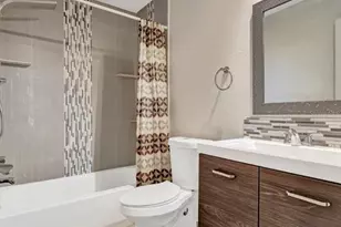 13300 Walsingham Rd, Largo, FL 33774 - Photo 23
