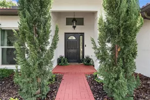 12909 Cinnimon Pl, Tampa, FL 33624 - Photo 5