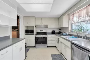 1936 Nugget Dr, Clearwater, FL 33755 - Photo 11