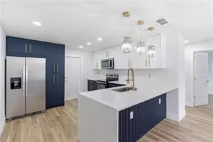 10003 N 24th St, Tampa, FL 33612 - Photo 11