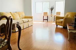 8651 10th St N, Saint Petersburg, FL 33702 - Photo 3